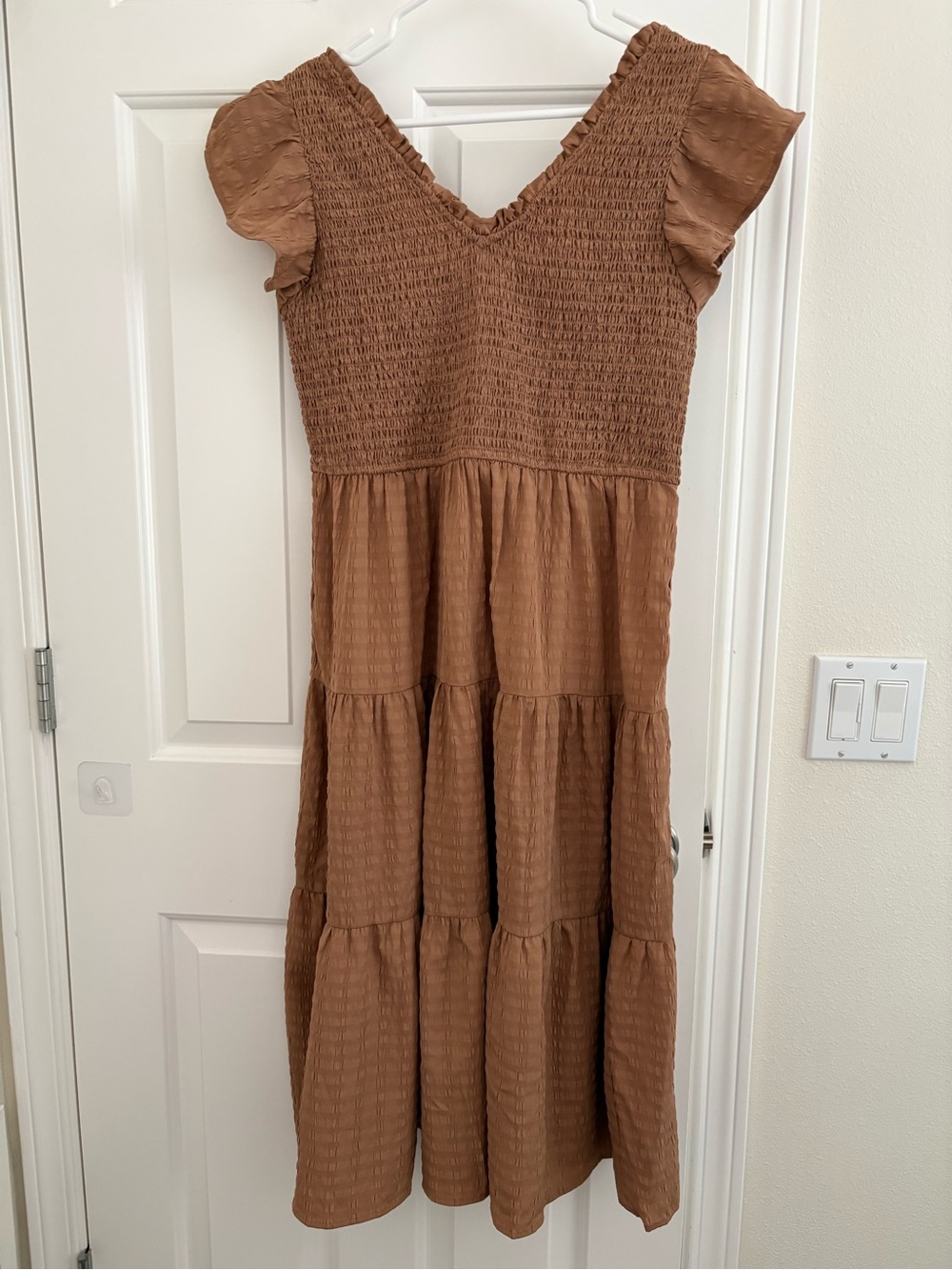 Women’s Tiered Midi Dress in Brown